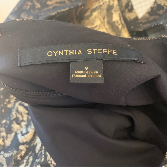 Cynthia Steffe Gold Floral Jacquard Popover Dress - Picture 13 of 14